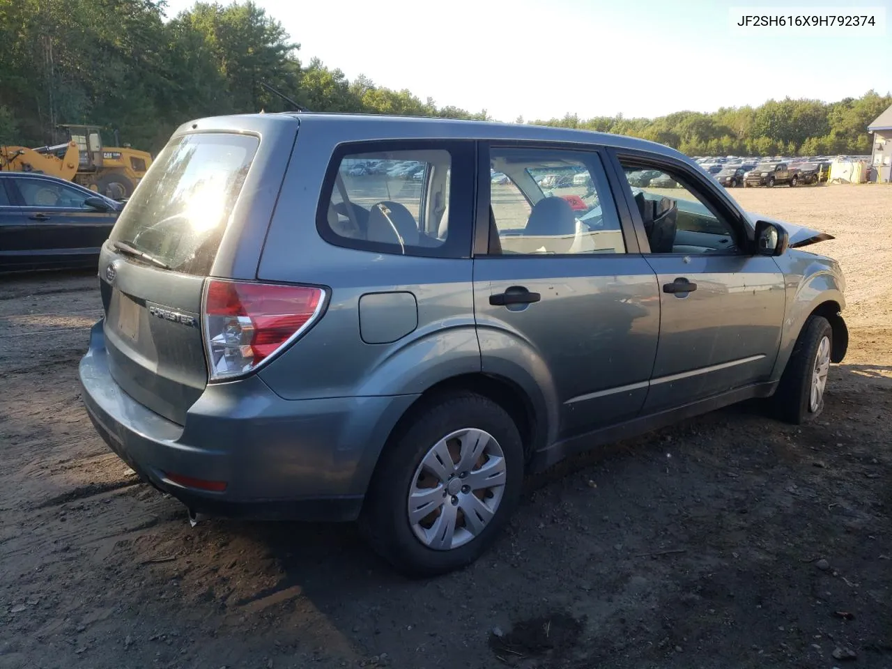 2009 Subaru Forester 2.5X VIN: JF2SH616X9H792374 Lot: 70005424