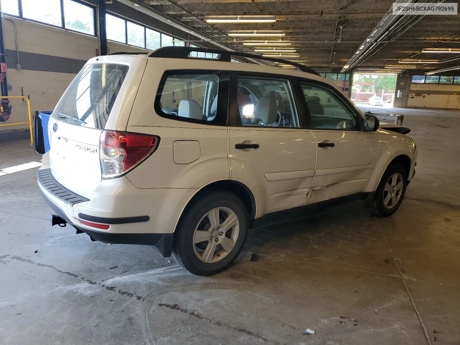 2010 Subaru Forester Xs VIN: JF2SH6BCXAG792695 Lot: 59748724