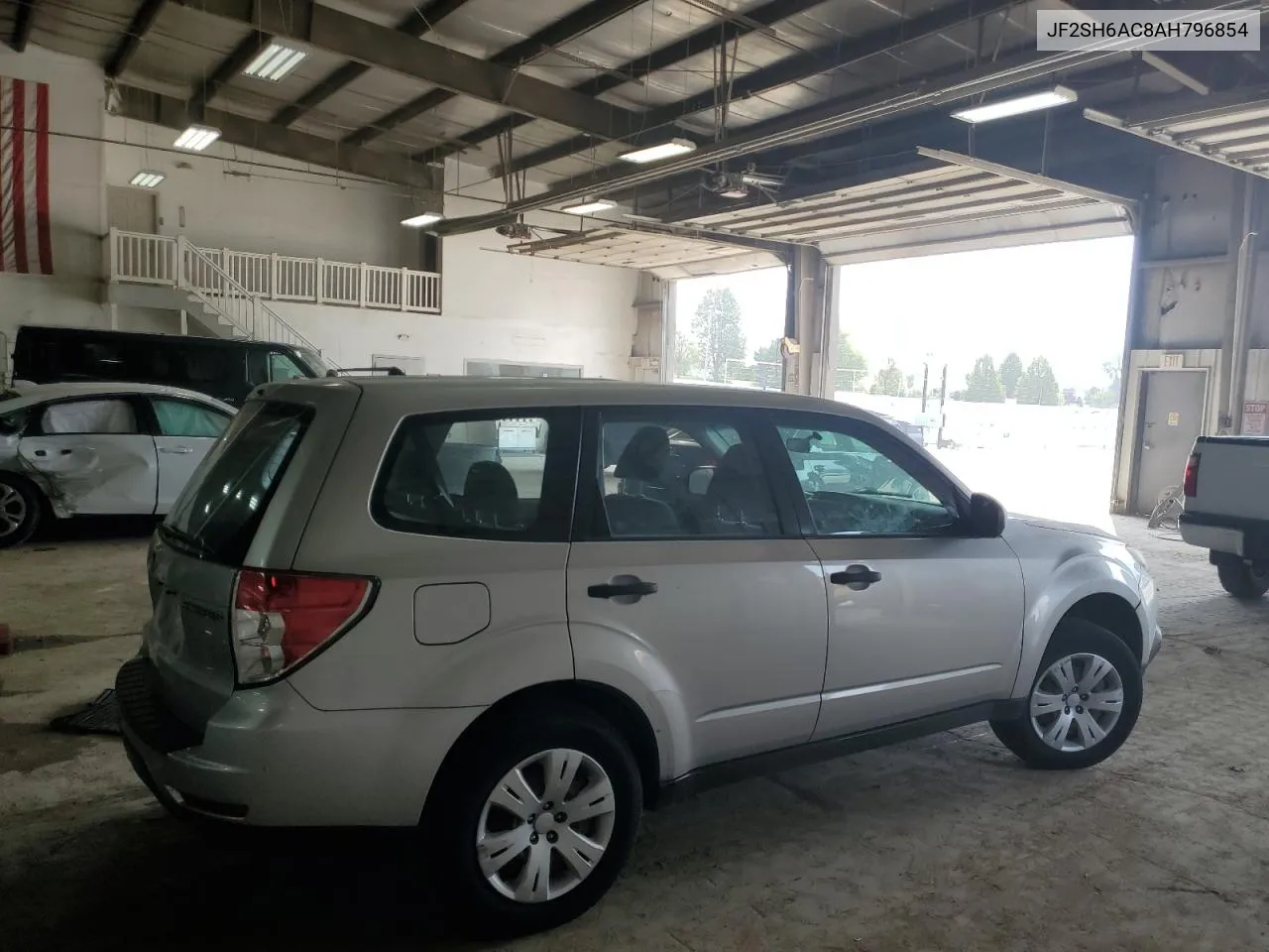 2010 Subaru Forester 2.5X VIN: JF2SH6AC8AH796854 Lot: 70231084