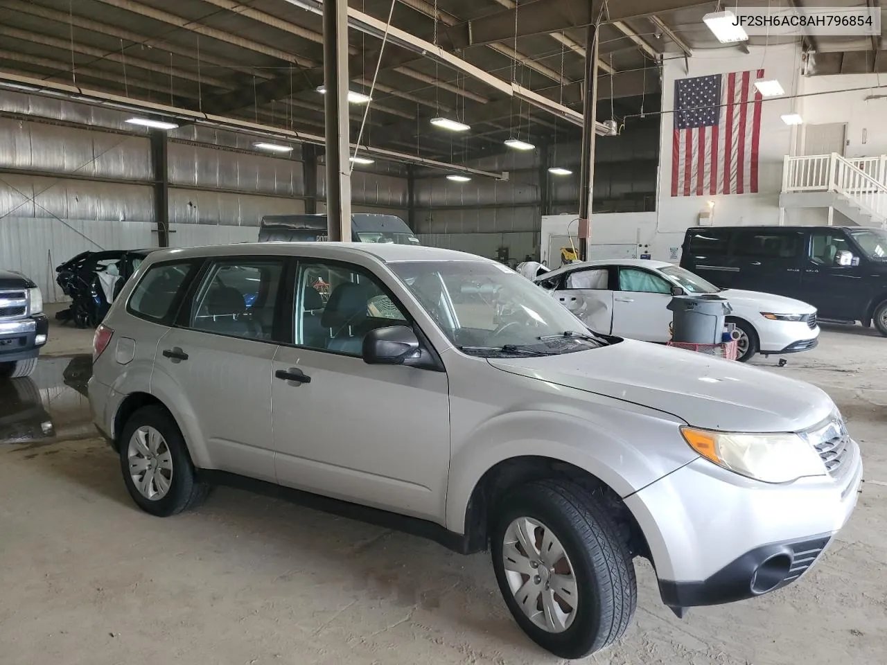 2010 Subaru Forester 2.5X VIN: JF2SH6AC8AH796854 Lot: 70231084