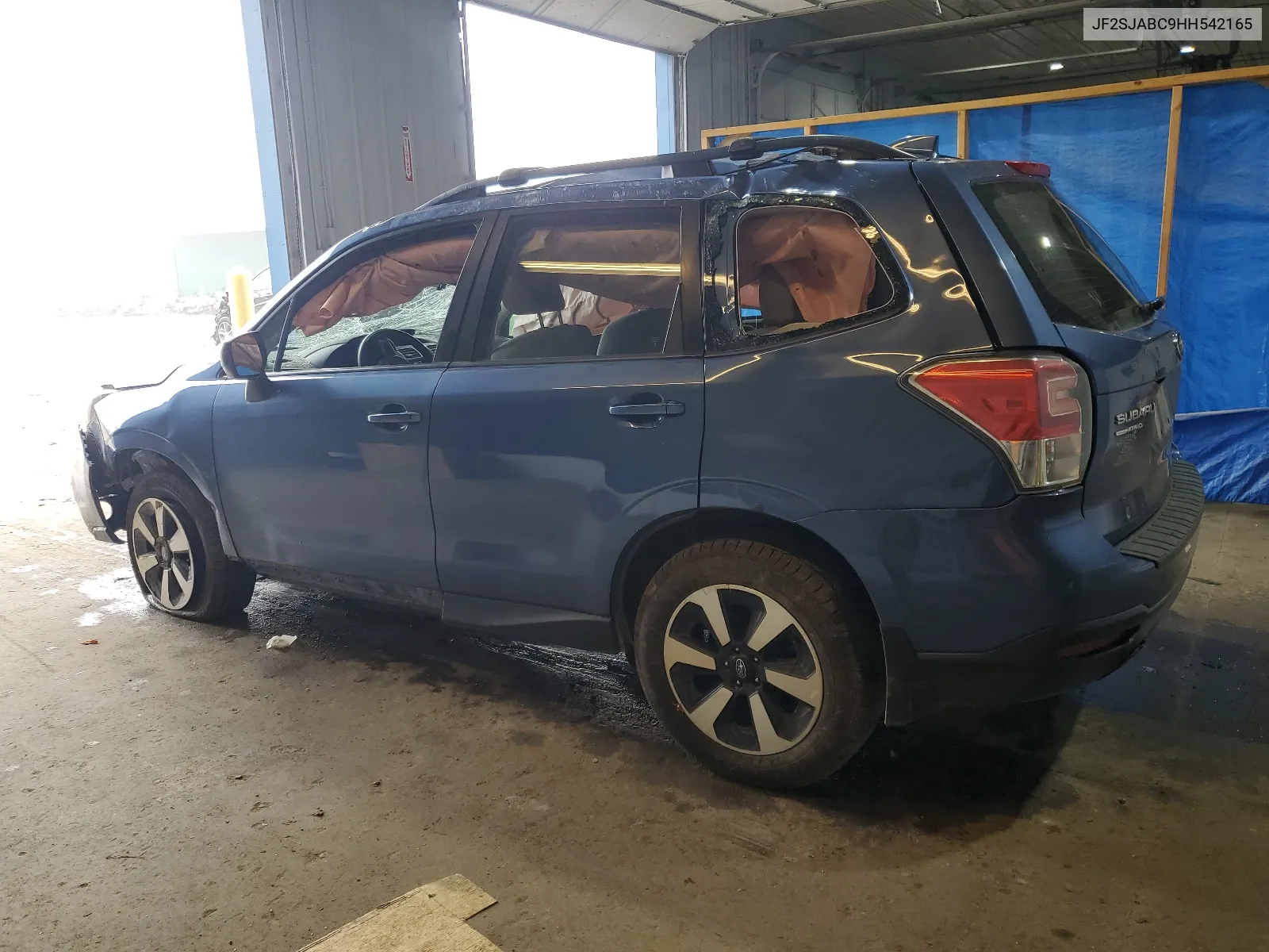 JF2SJABC9HH542165 2017 Subaru Forester 2.5I