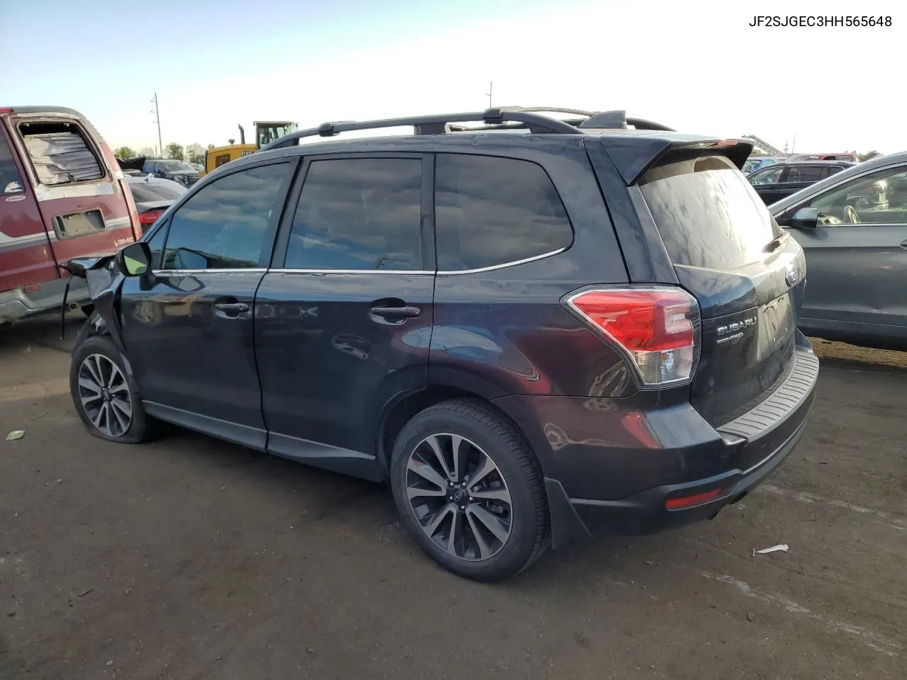 2017 Subaru Forester 2.0Xt Premium VIN: JF2SJGEC3HH565648 Lot: 73757504