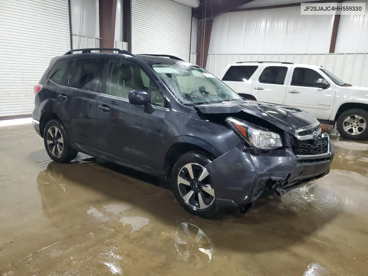 2017 Subaru Forester 2.5I Limited VIN: JF2SJAJC4HH559330 Lot: 73940194