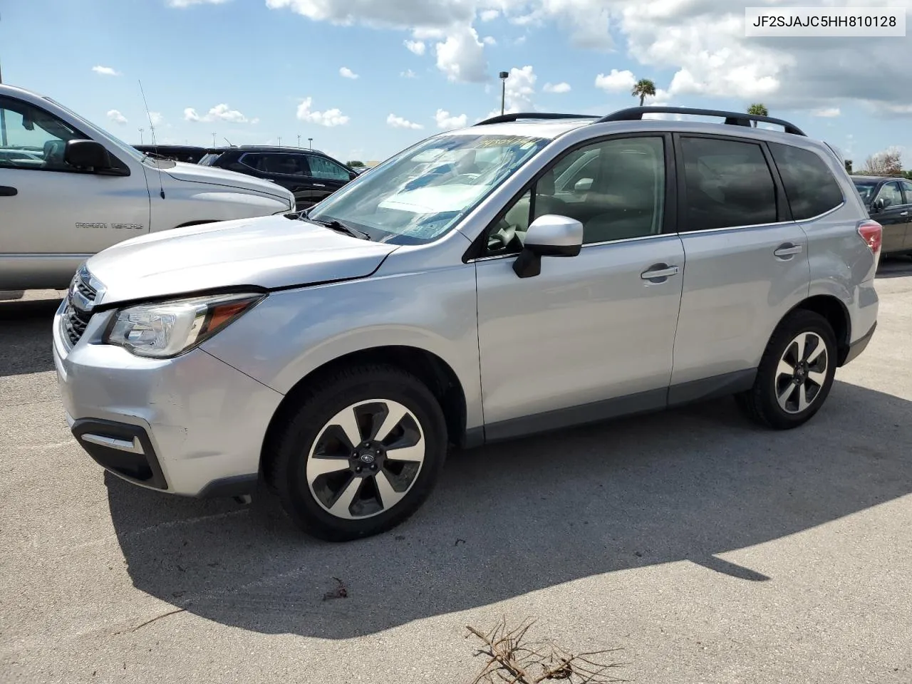 2017 Subaru Forester 2.5I Limited VIN: JF2SJAJC5HH810128 Lot: 74304794