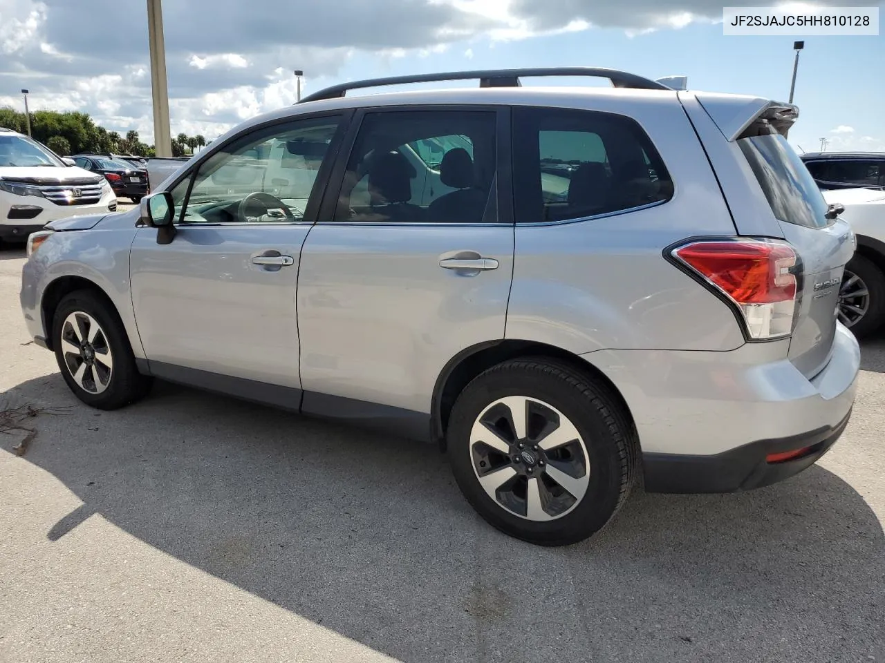 2017 Subaru Forester 2.5I Limited VIN: JF2SJAJC5HH810128 Lot: 74304794