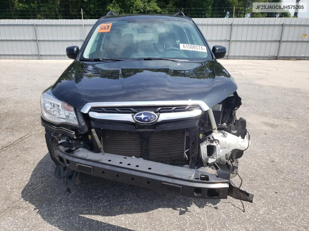 JF2SJAGC8JH575205 2018 Subaru Forester 2.5I Premium