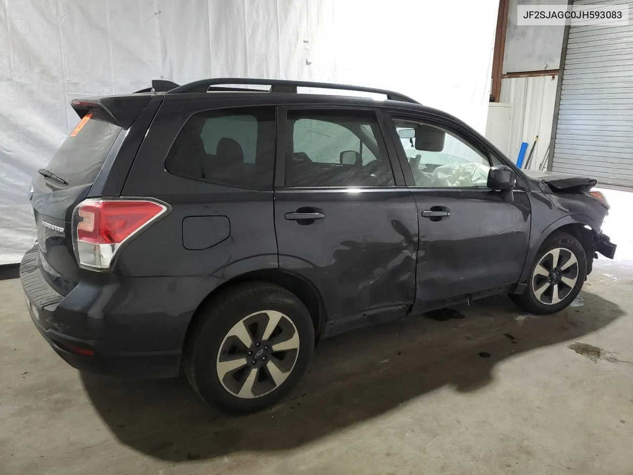 JF2SJAGC0JH593083 2018 Subaru Forester 2.5I Premium