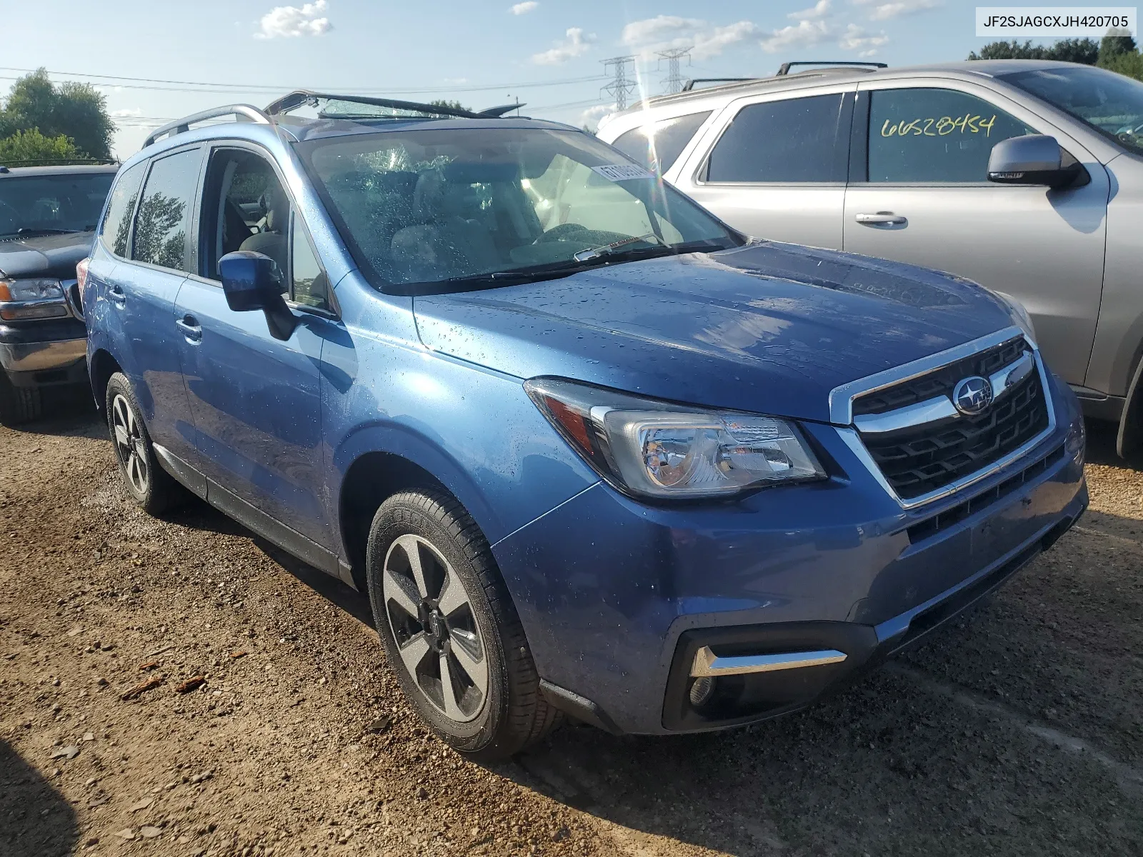 2018 Subaru Forester 2.5I Premium VIN: JF2SJAGCXJH420705 Lot: 67109974