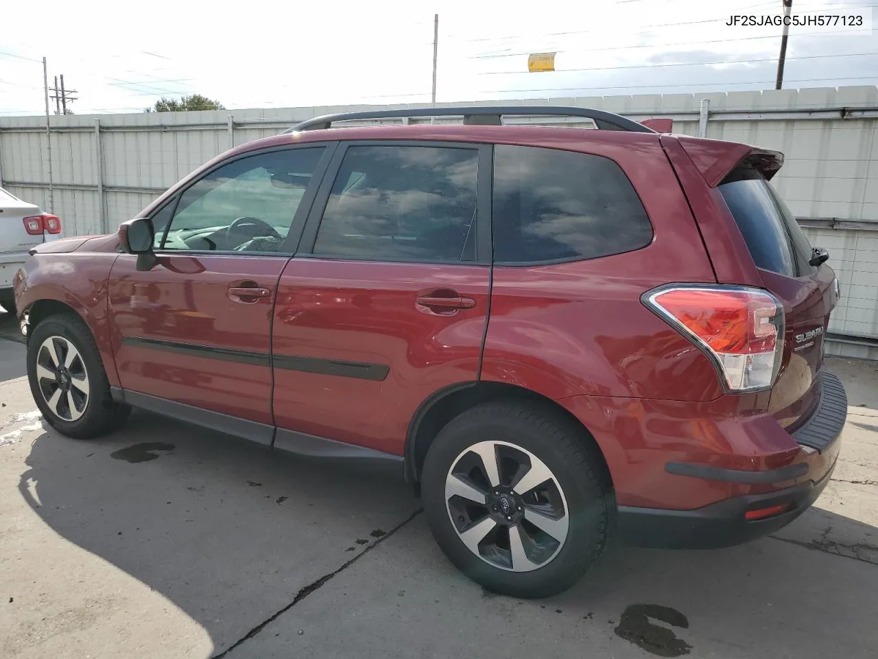 2018 Subaru Forester 2.5I Premium VIN: JF2SJAGC5JH577123 Lot: 70641874