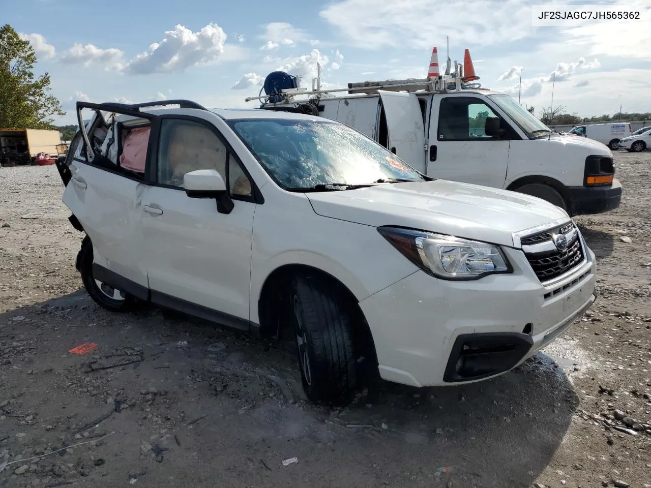 2018 Subaru Forester 2.5I Premium VIN: JF2SJAGC7JH565362 Lot: 71596444