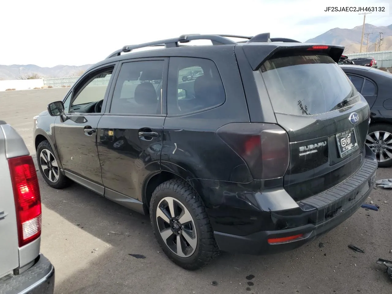 2018 Subaru Forester 2.5I Premium VIN: JF2SJAEC2JH463132 Lot: 73692584