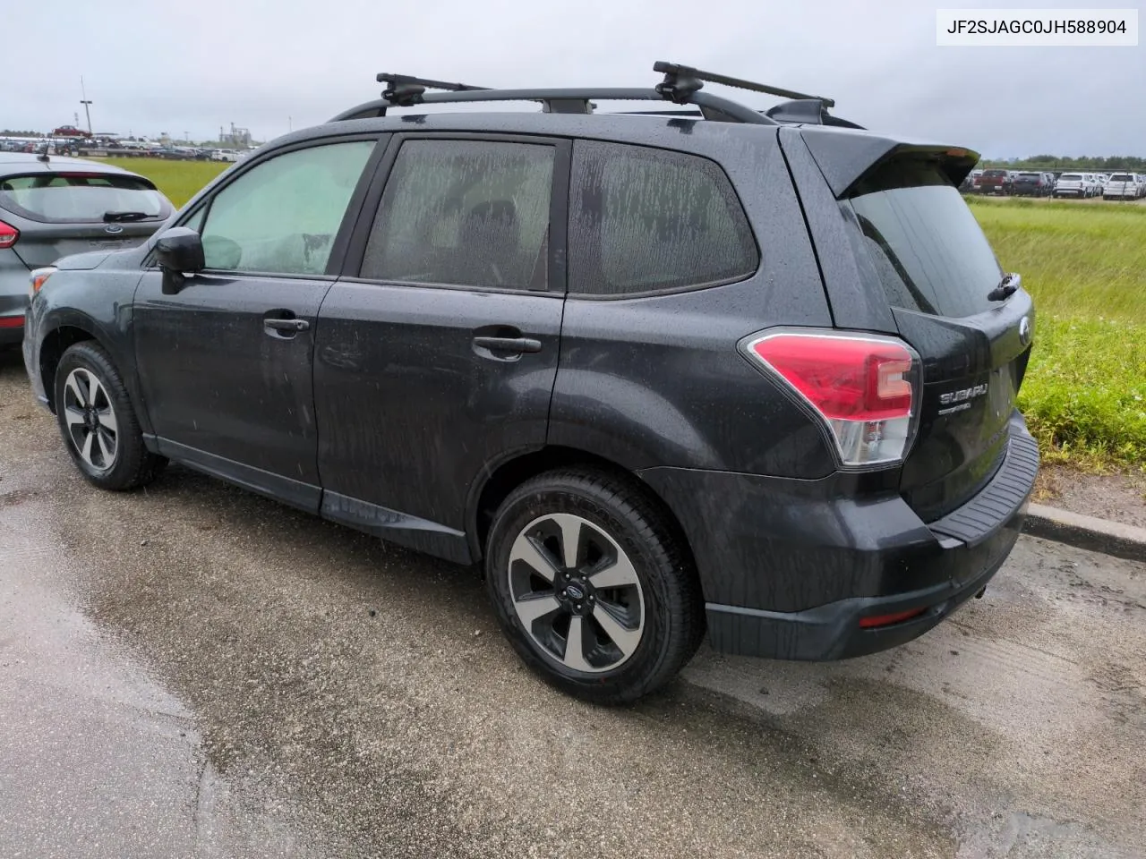 2018 Subaru Forester 2.5I Premium VIN: JF2SJAGC0JH588904 Lot: 74560374