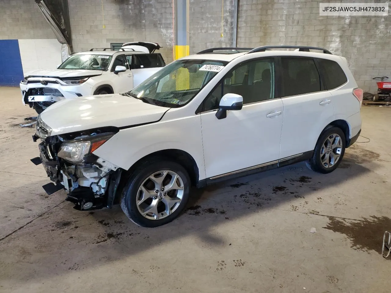 2018 Subaru Forester 2.5I Touring VIN: JF2SJAWC5JH473832 Lot: 74760774