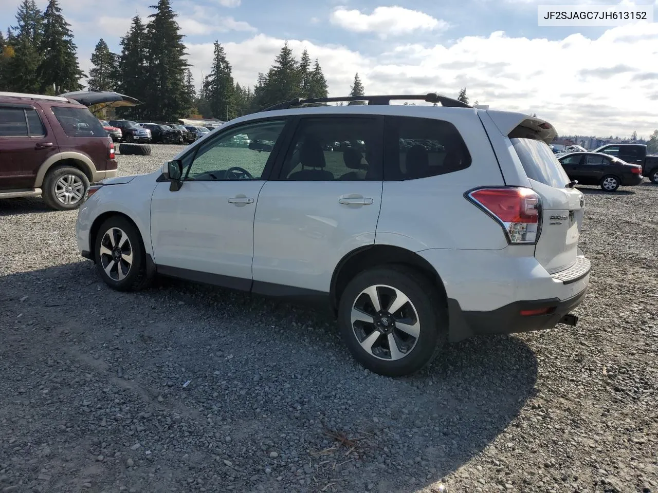 2018 Subaru Forester 2.5I Premium VIN: JF2SJAGC7JH613152 Lot: 75567294