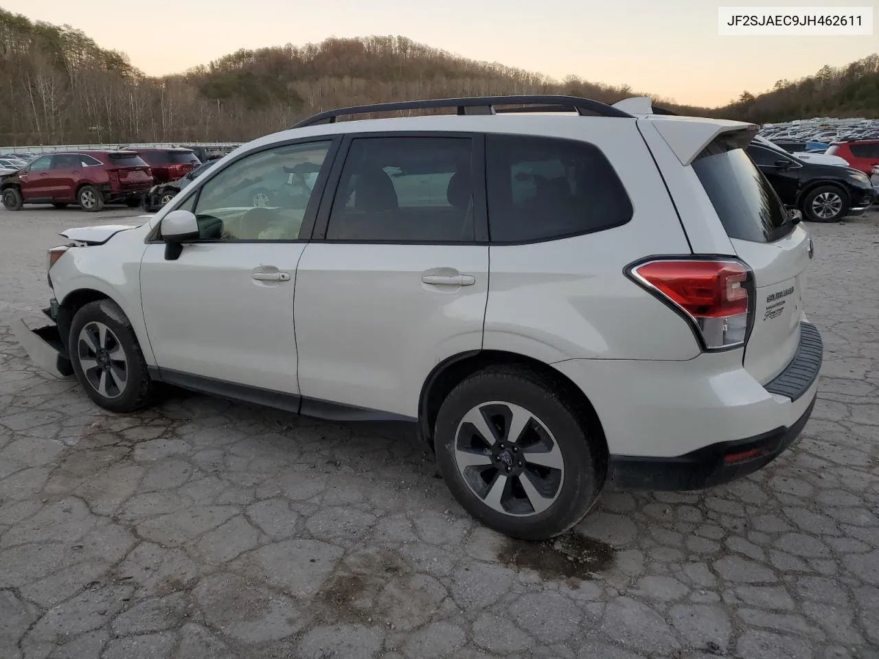 2018 Subaru Forester 2.5I Premium VIN: JF2SJAEC9JH462611 Lot: 79795234