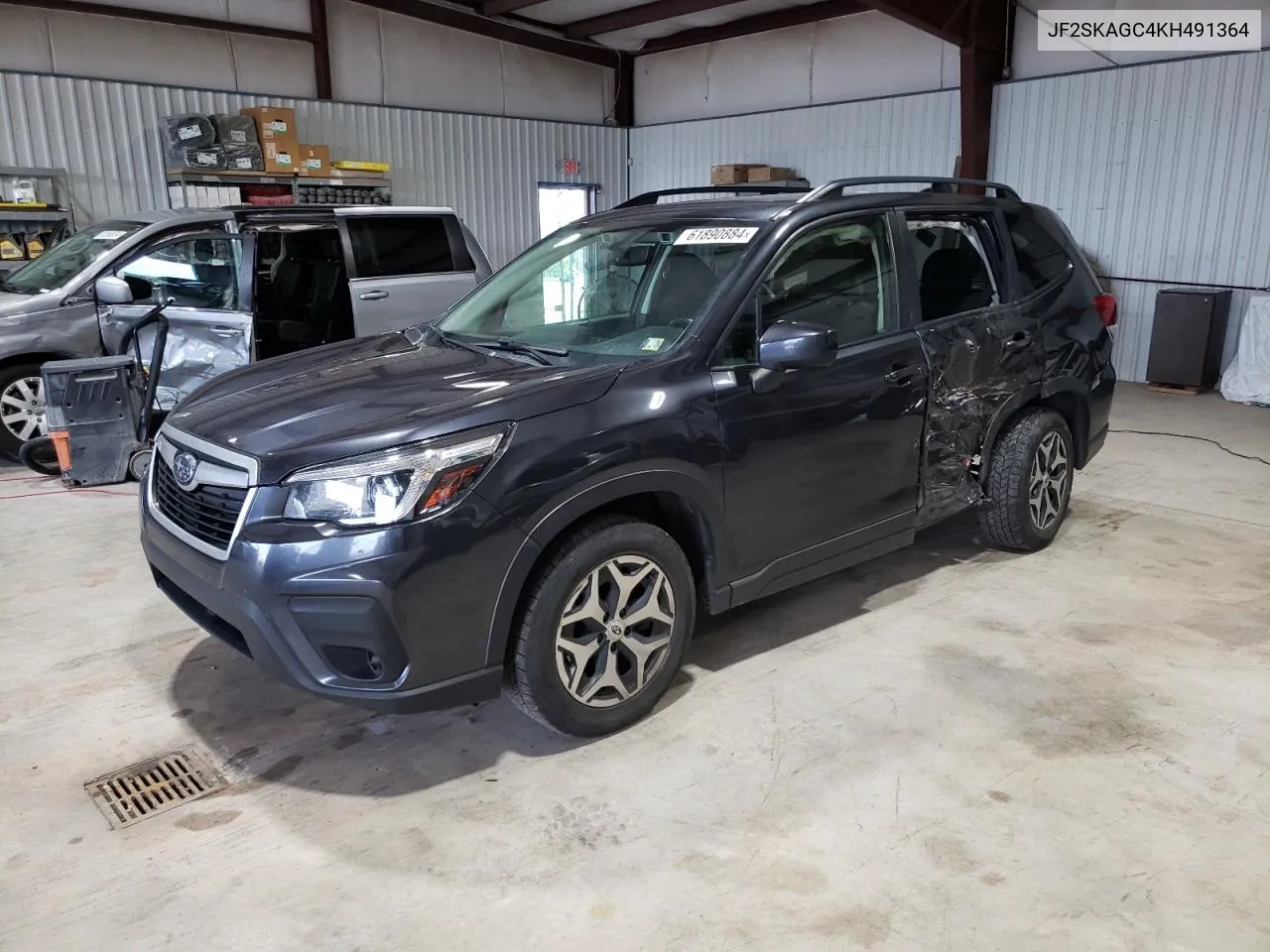 2019 Subaru Forester Premium VIN: JF2SKAGC4KH491364 Lot: 61890884