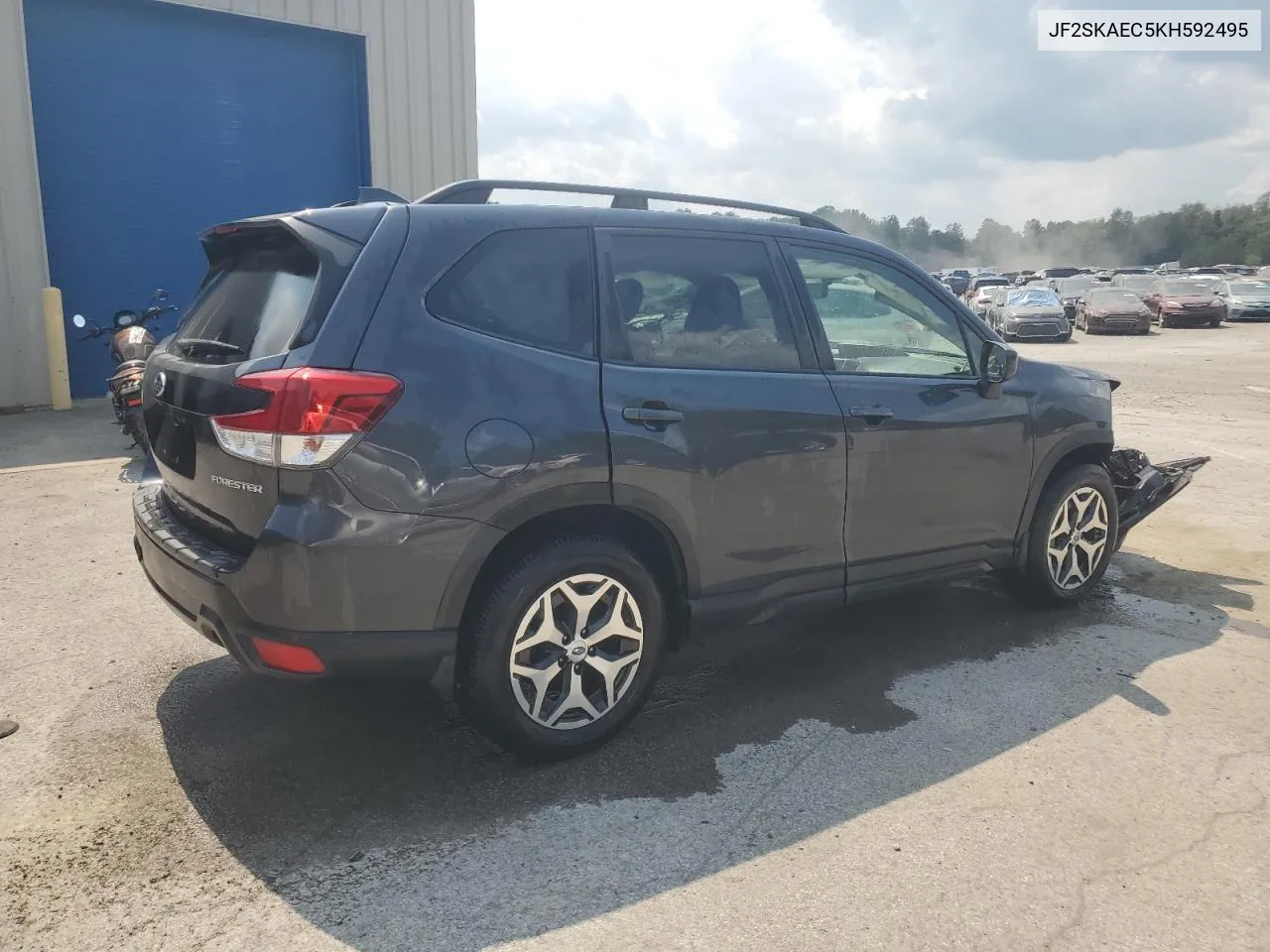 2019 Subaru Forester Premium VIN: JF2SKAEC5KH592495 Lot: 69017904