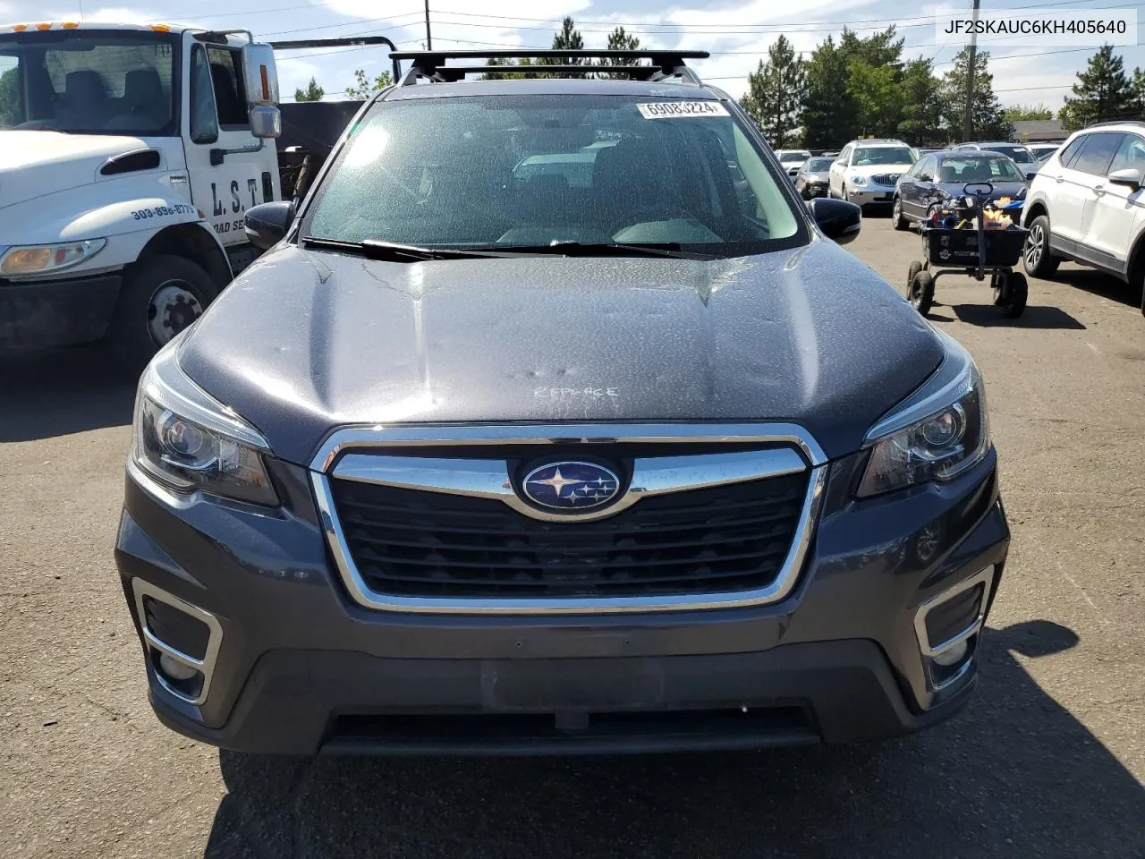 JF2SKAUC6KH405640 2019 Subaru Forester Limited