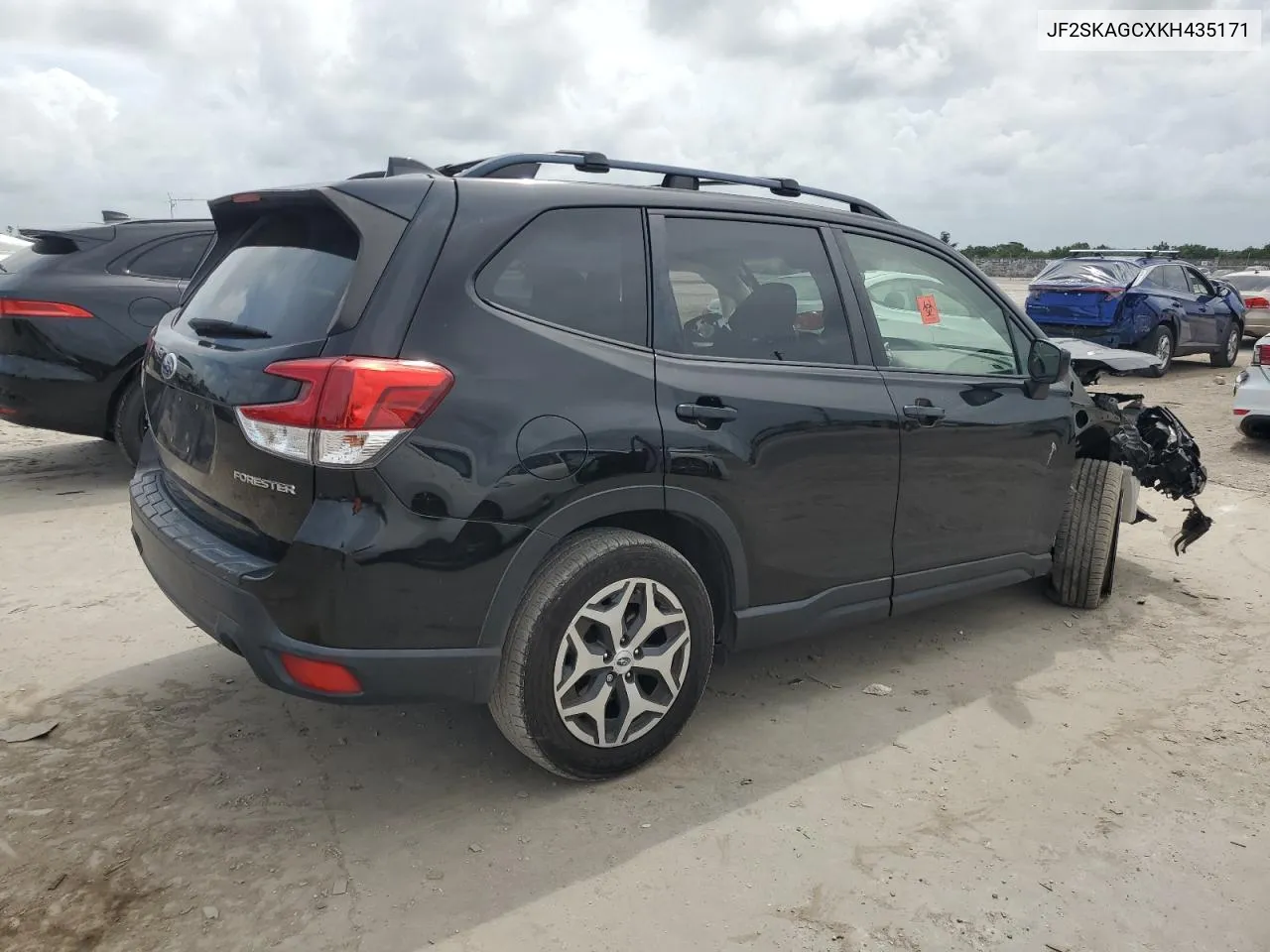 2019 Subaru Forester Premium VIN: JF2SKAGCXKH435171 Lot: 70180324