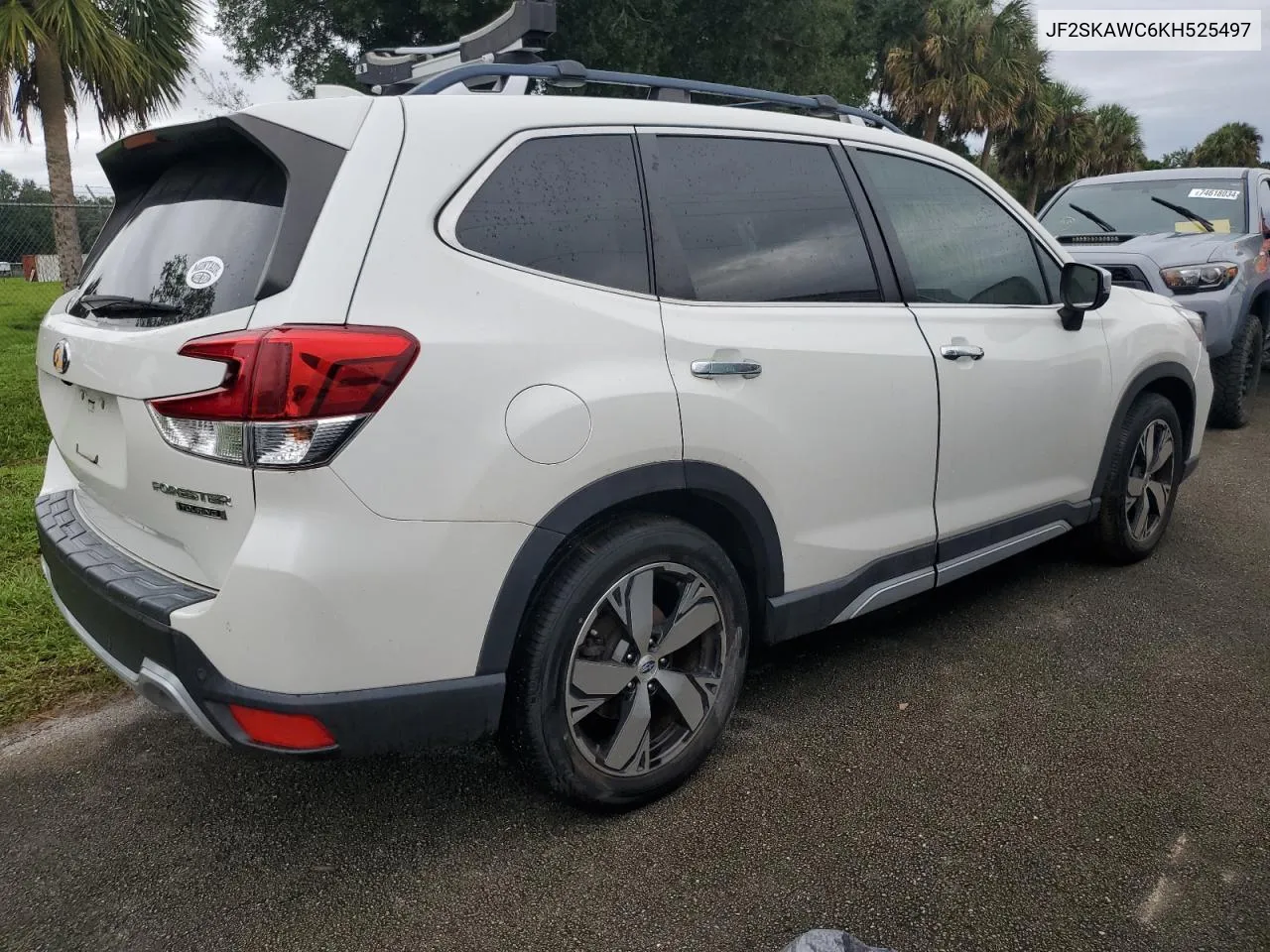 2019 Subaru Forester Touring VIN: JF2SKAWC6KH525497 Lot: 73685094