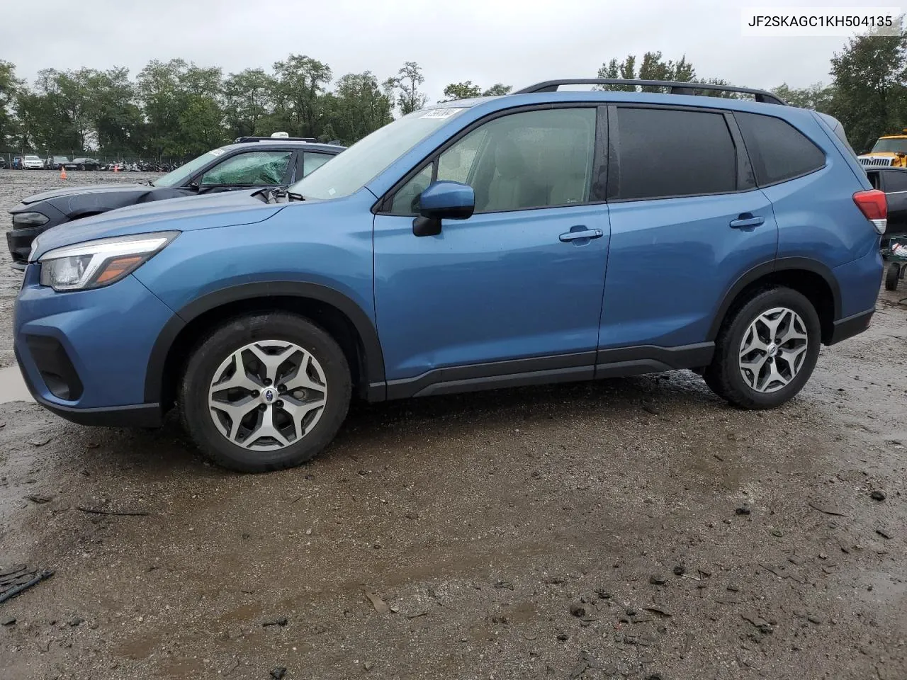 JF2SKAGC1KH504135 2019 Subaru Forester Premium