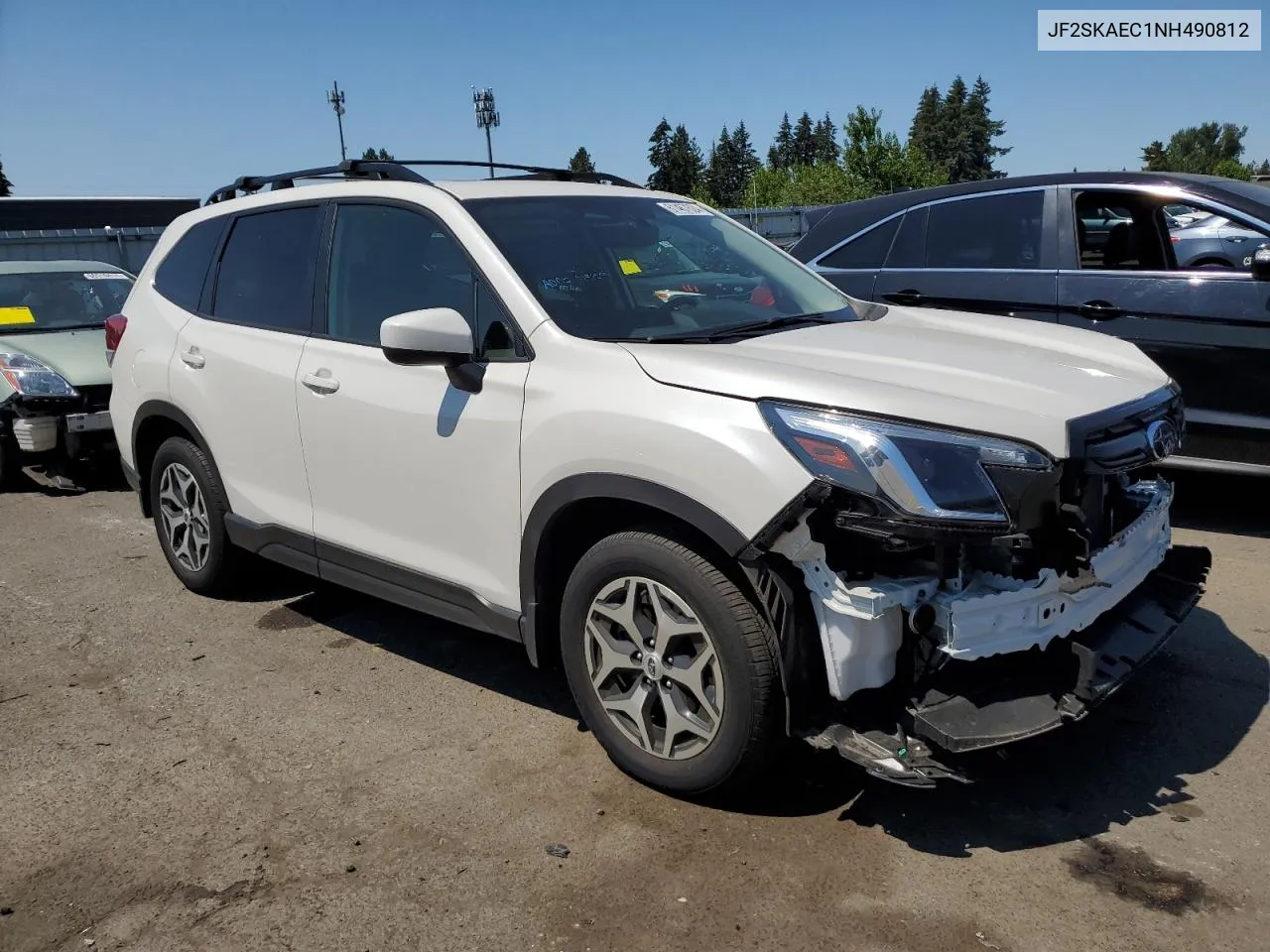 2022 Subaru Forester Premium VIN: JF2SKAEC1NH490812 Lot: 61467624