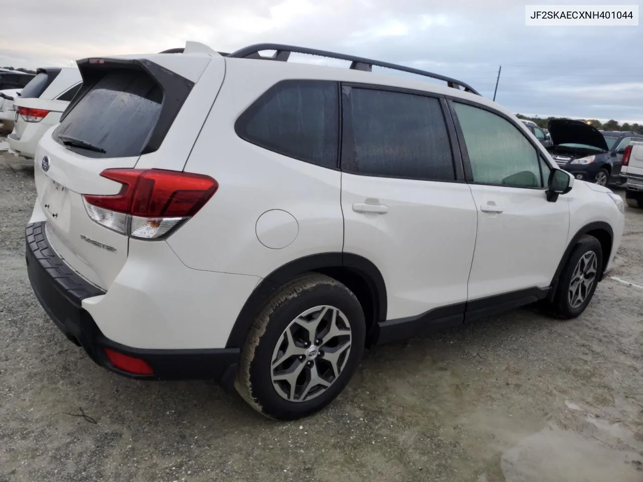 2022 Subaru Forester Premium VIN: JF2SKAECXNH401044 Lot: 75061674