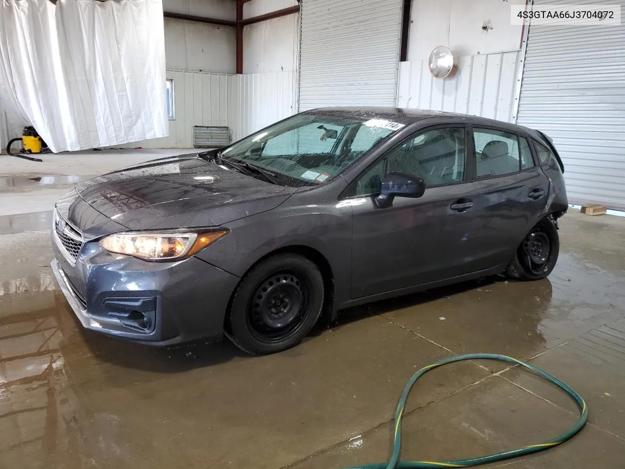 4S3GTAA66J3704072 2018 Subaru Impreza