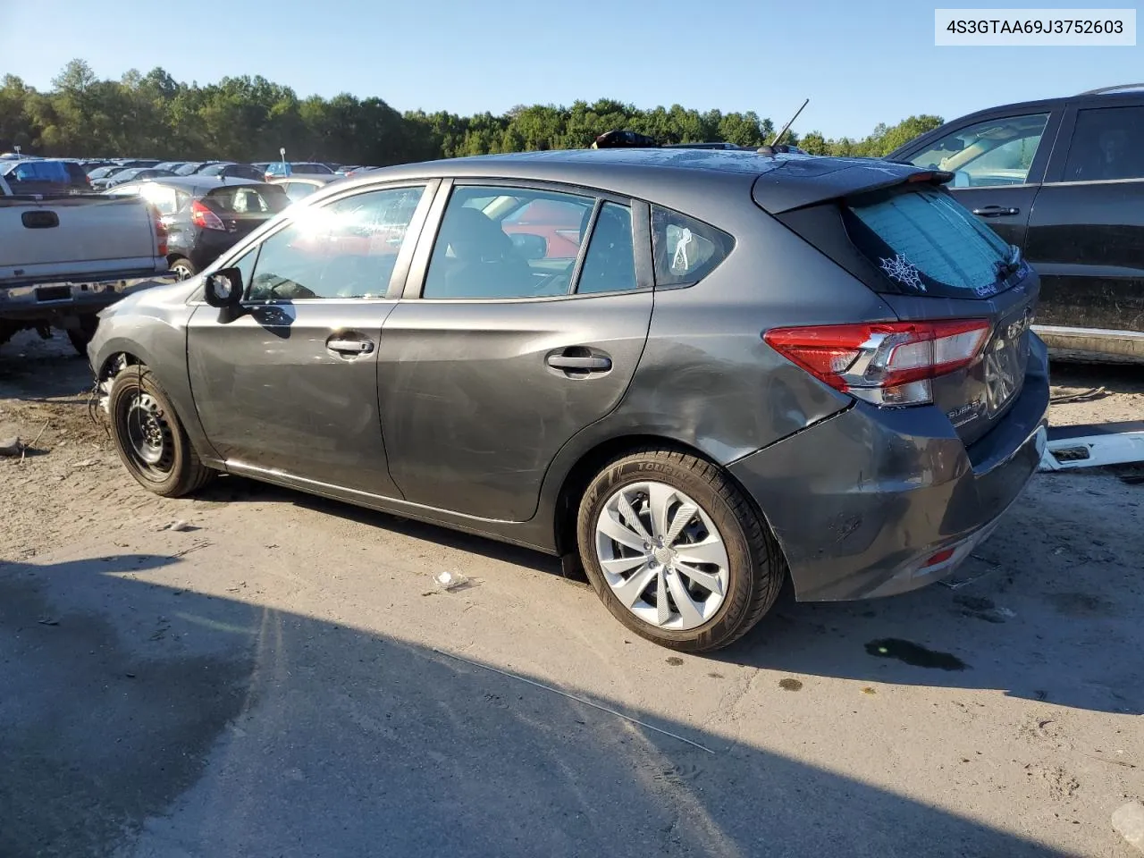 4S3GTAA69J3752603 2018 Subaru Impreza