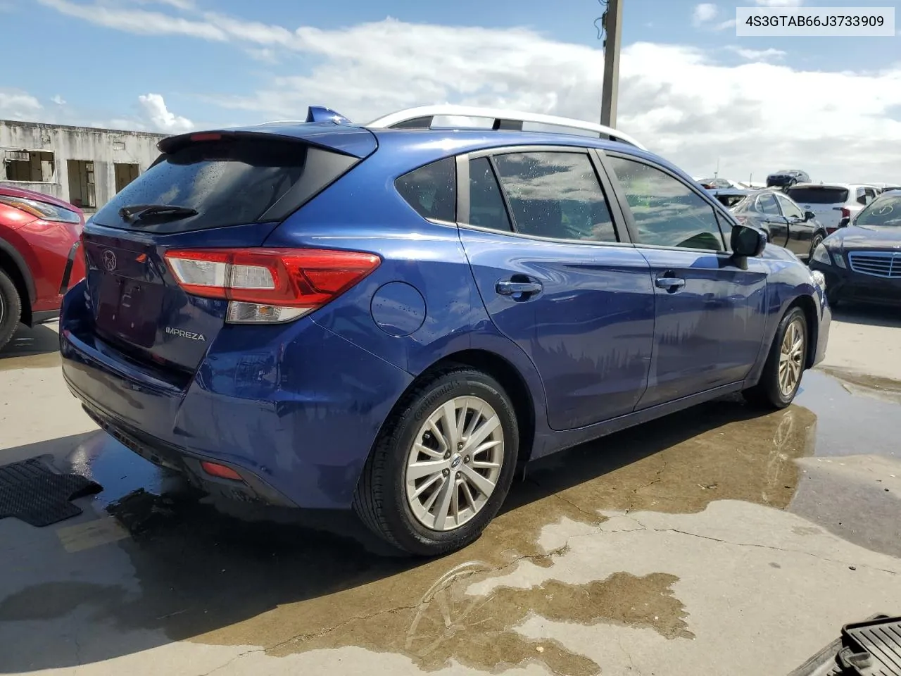 2018 Subaru Impreza Premium VIN: 4S3GTAB66J3733909 Lot: 76836864