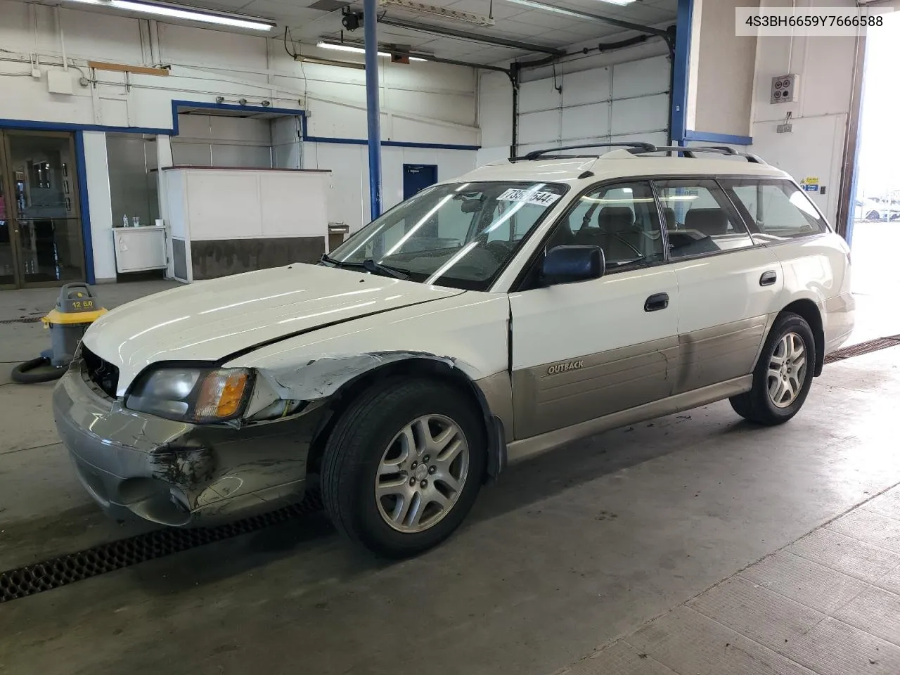 2000 Subaru Legacy Outback VIN: 4S3BH6659Y7666588 Lot: 73582544