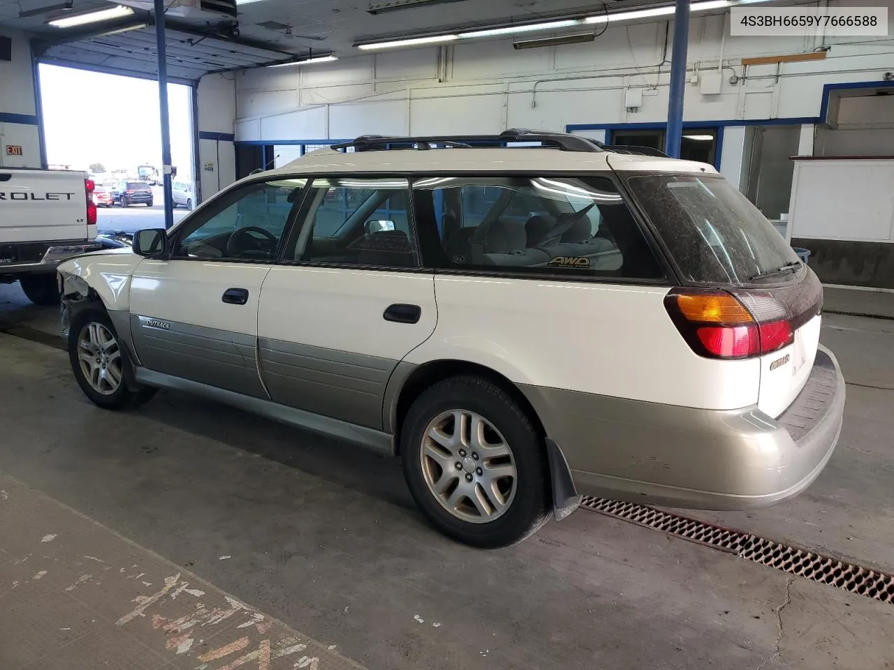 2000 Subaru Legacy Outback VIN: 4S3BH6659Y7666588 Lot: 73582544