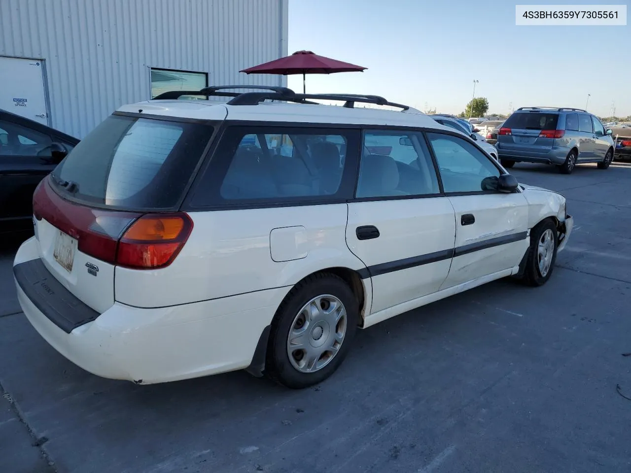 2000 Subaru Legacy L VIN: 4S3BH6359Y7305561 Lot: 75252774