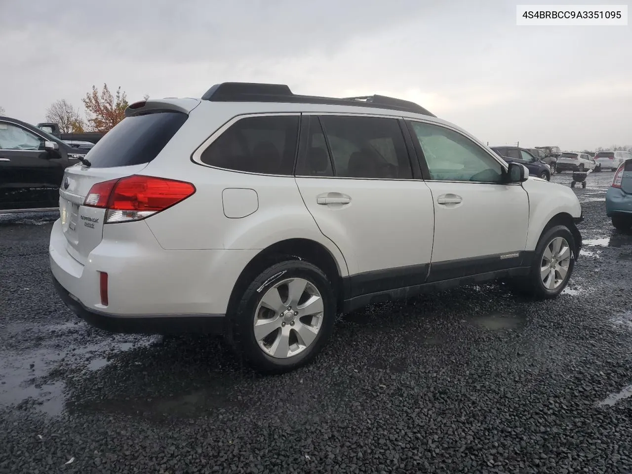 2010 Subaru Outback 2.5I Premium VIN: 4S4BRBCC9A3351095 Lot: 77577604