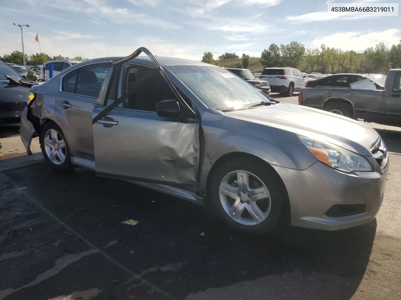 2011 Subaru Legacy 2.5I VIN: 4S3BMBA66B3219011 Lot: 70081024