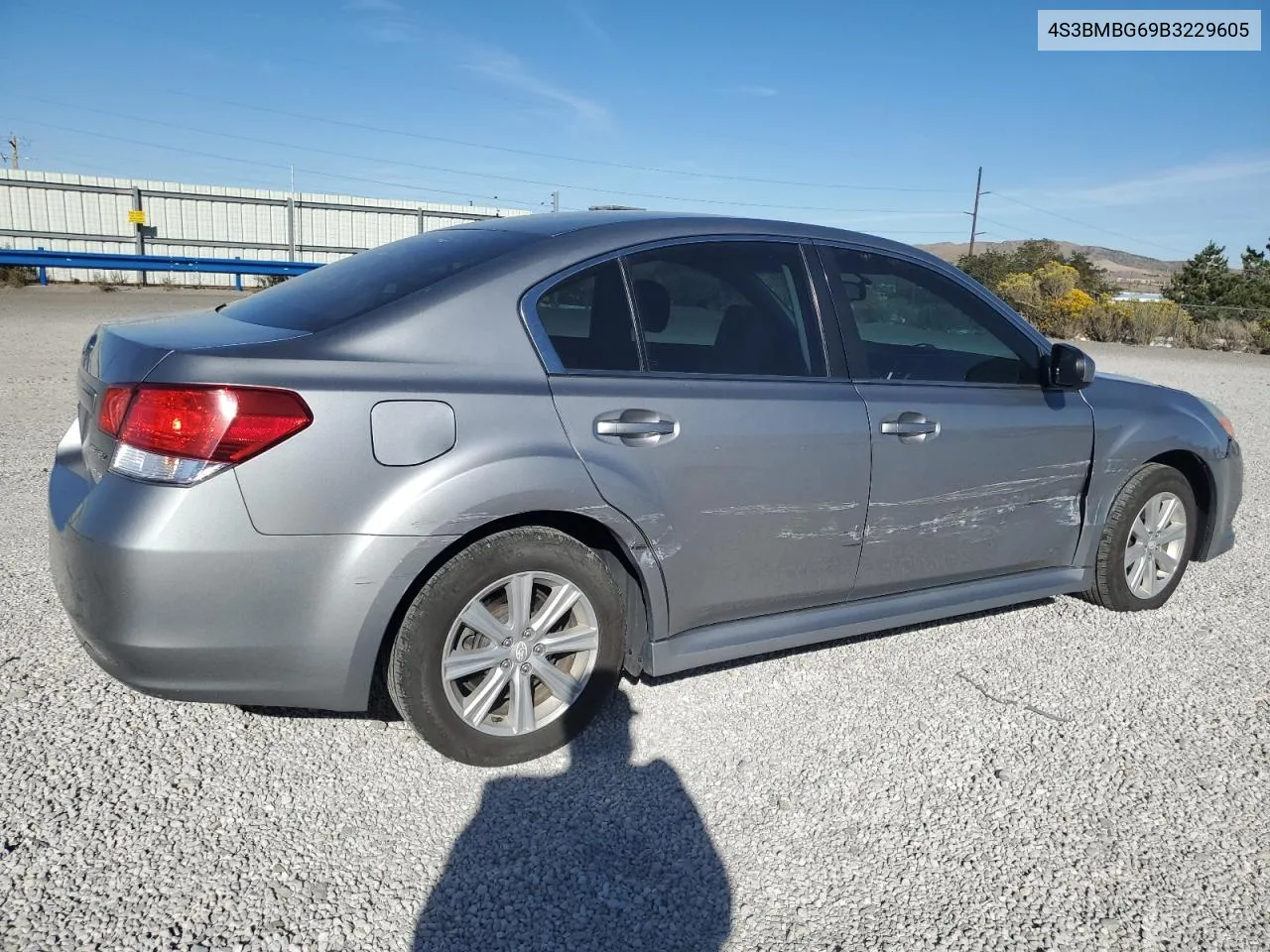 2011 Subaru Legacy 2.5I Premium VIN: 4S3BMBG69B3229605 Lot: 72410064