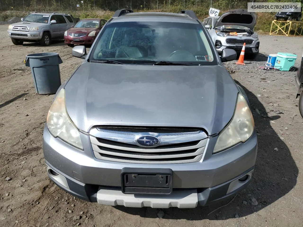 2011 Subaru Outback 3.6R Limited VIN: 4S4BRDLC7B2432406 Lot: 74486904