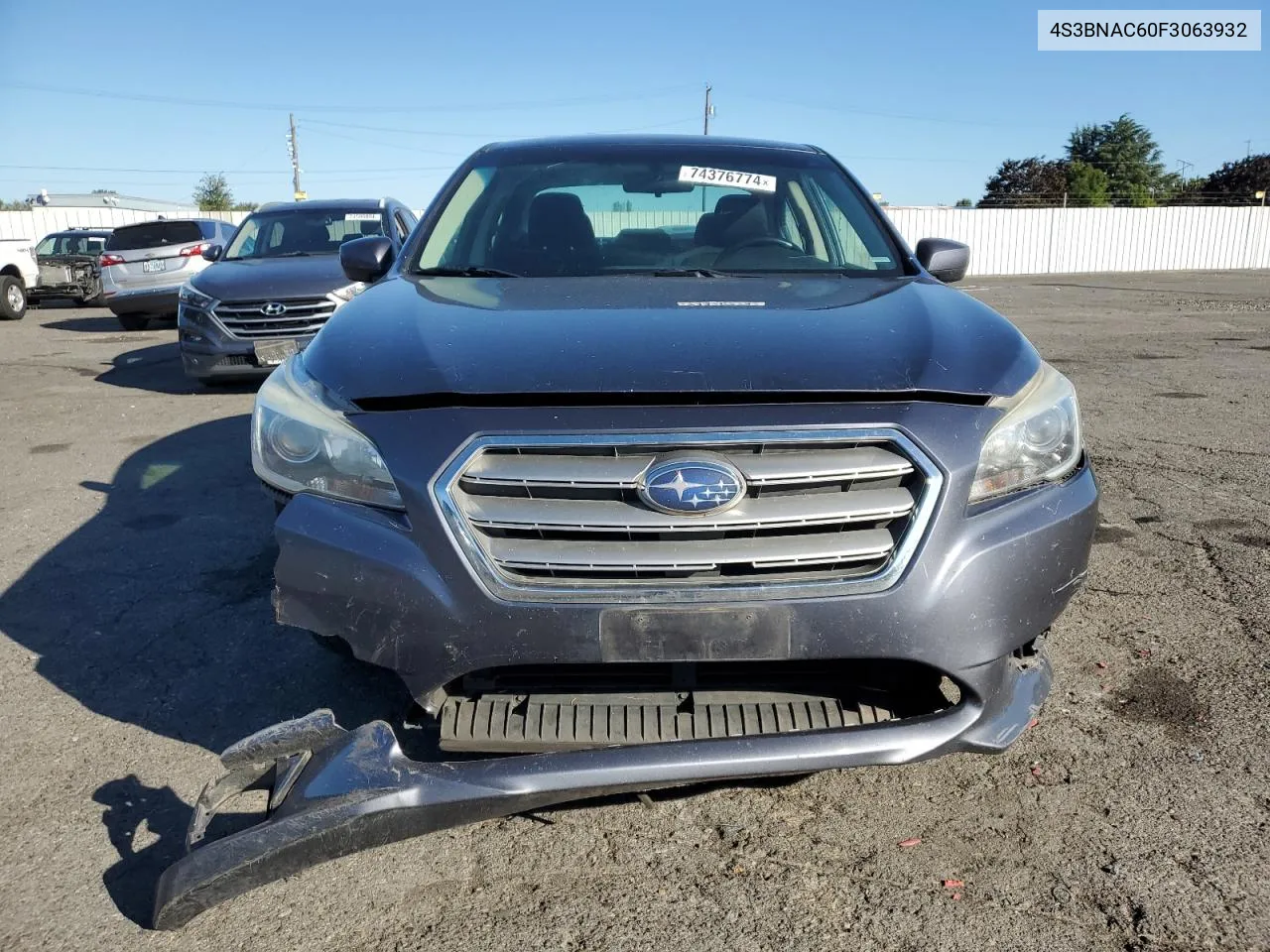 2015 Subaru Legacy 2.5I Premium VIN: 4S3BNAC60F3063932 Lot: 74376774