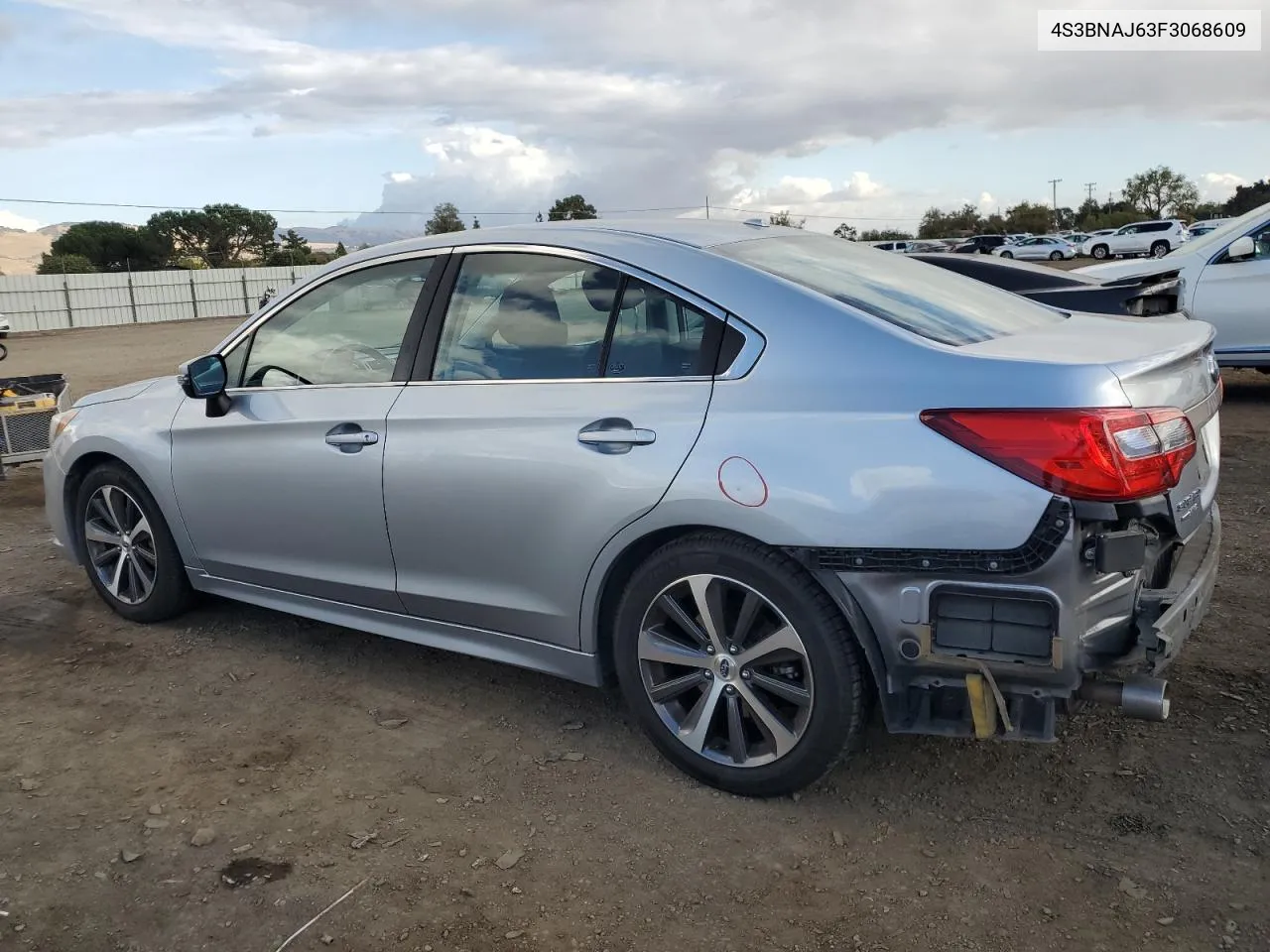 2015 Subaru Legacy 2.5I Limited VIN: 4S3BNAJ63F3068609 Lot: 80917034