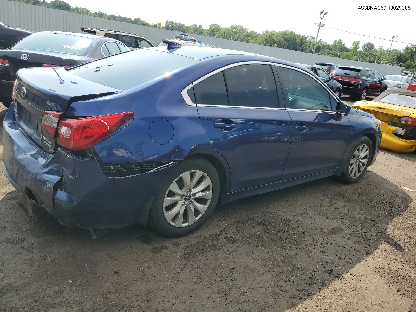 2017 Subaru Legacy 2.5I Premium VIN: 4S3BNAC69H3029085 Lot: 65241434