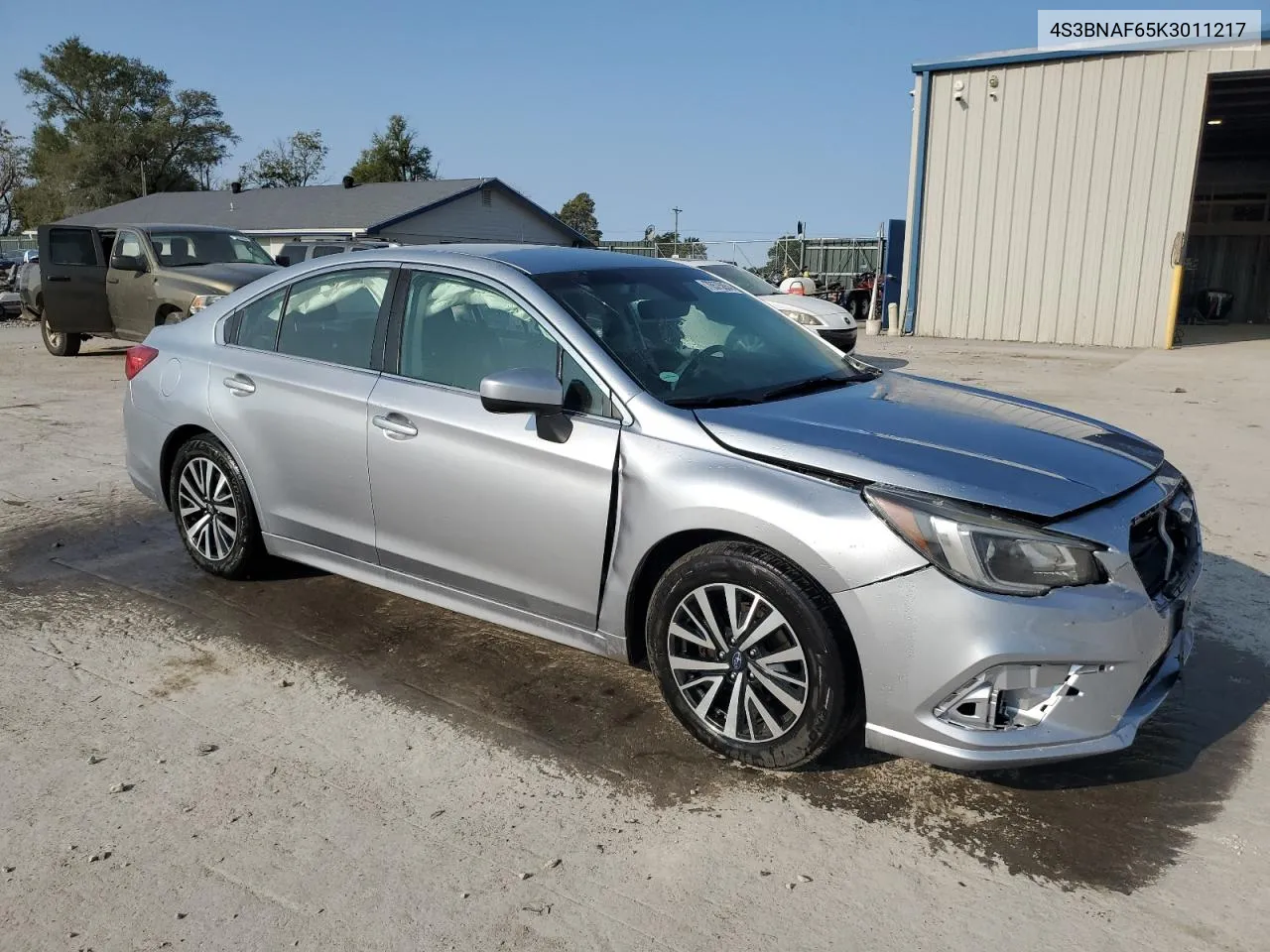 2019 Subaru Legacy 2.5I Premium VIN: 4S3BNAF65K3011217 Lot: 70575054