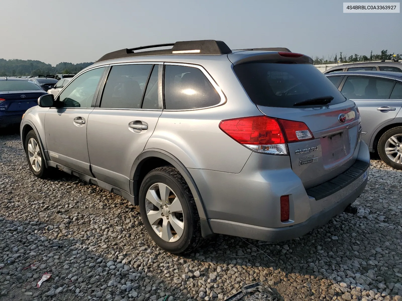 4S4BRBLC0A3363927 2010 Subaru Outback 2.5I Limited