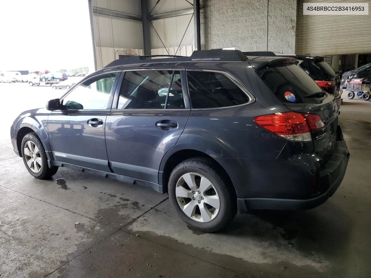 4S4BRBCC2B3416953 2011 Subaru Outback 2.5I Premium