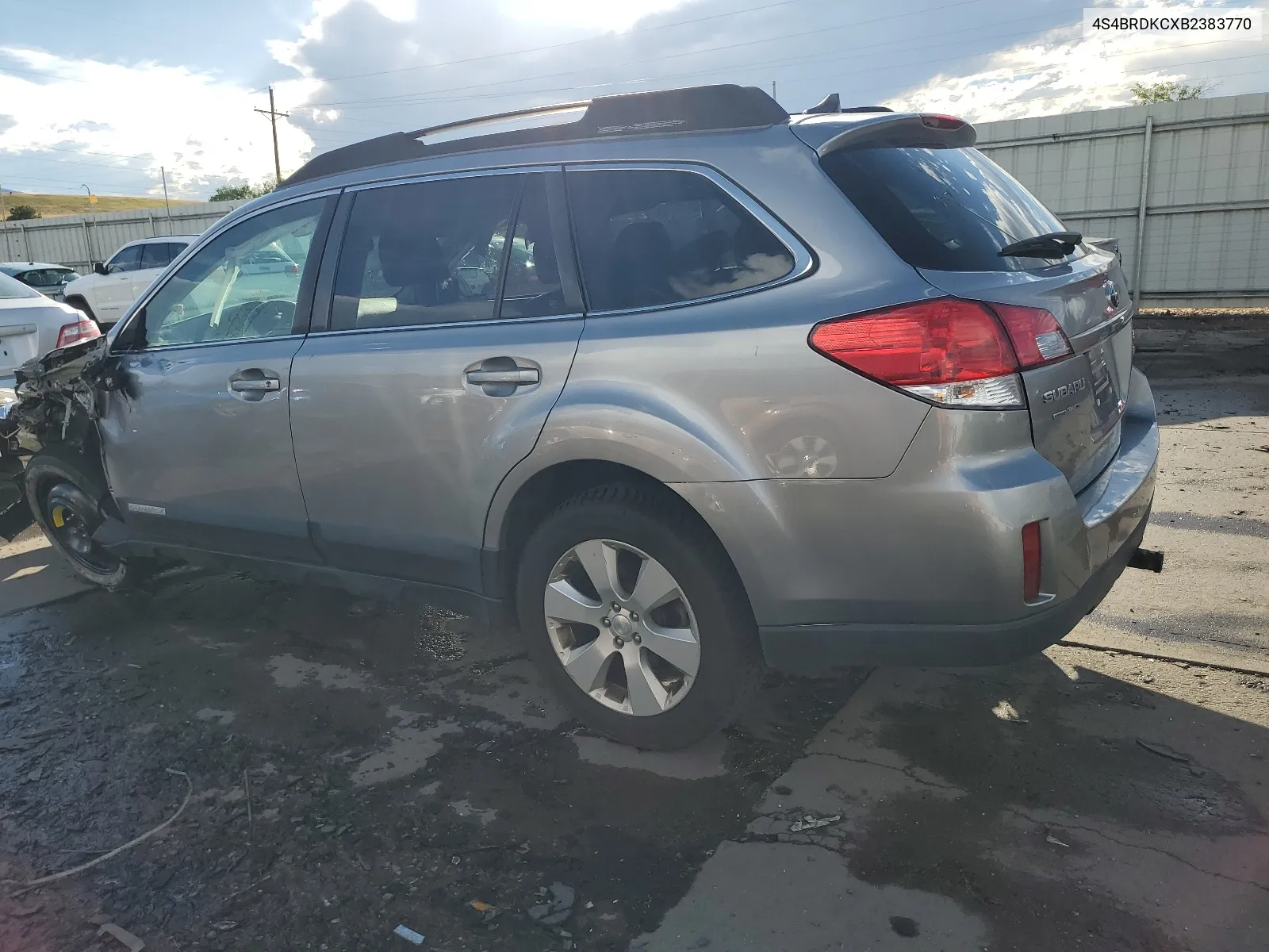 2011 Subaru Outback 3.6R Limited VIN: 4S4BRDKCXB2383770 Lot: 68093574