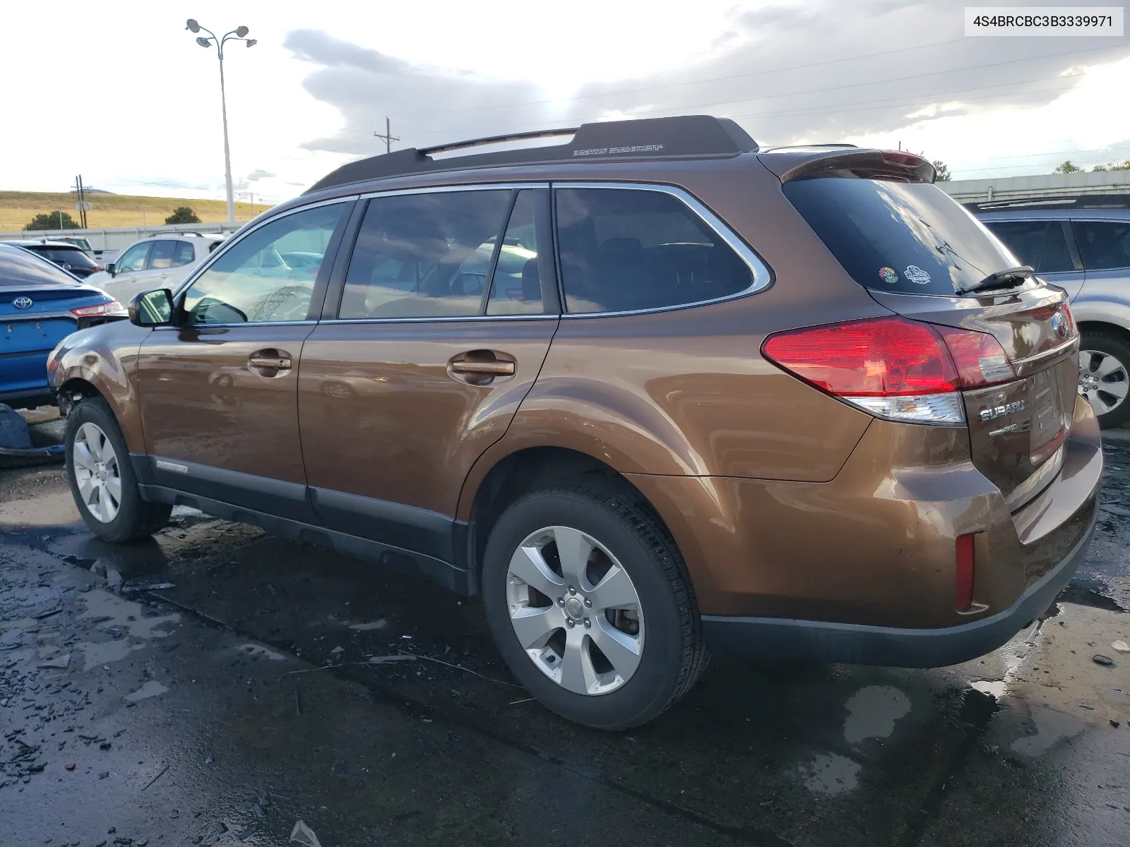 2011 Subaru Outback 2.5I Premium VIN: 4S4BRCBC3B3339971 Lot: 68367624