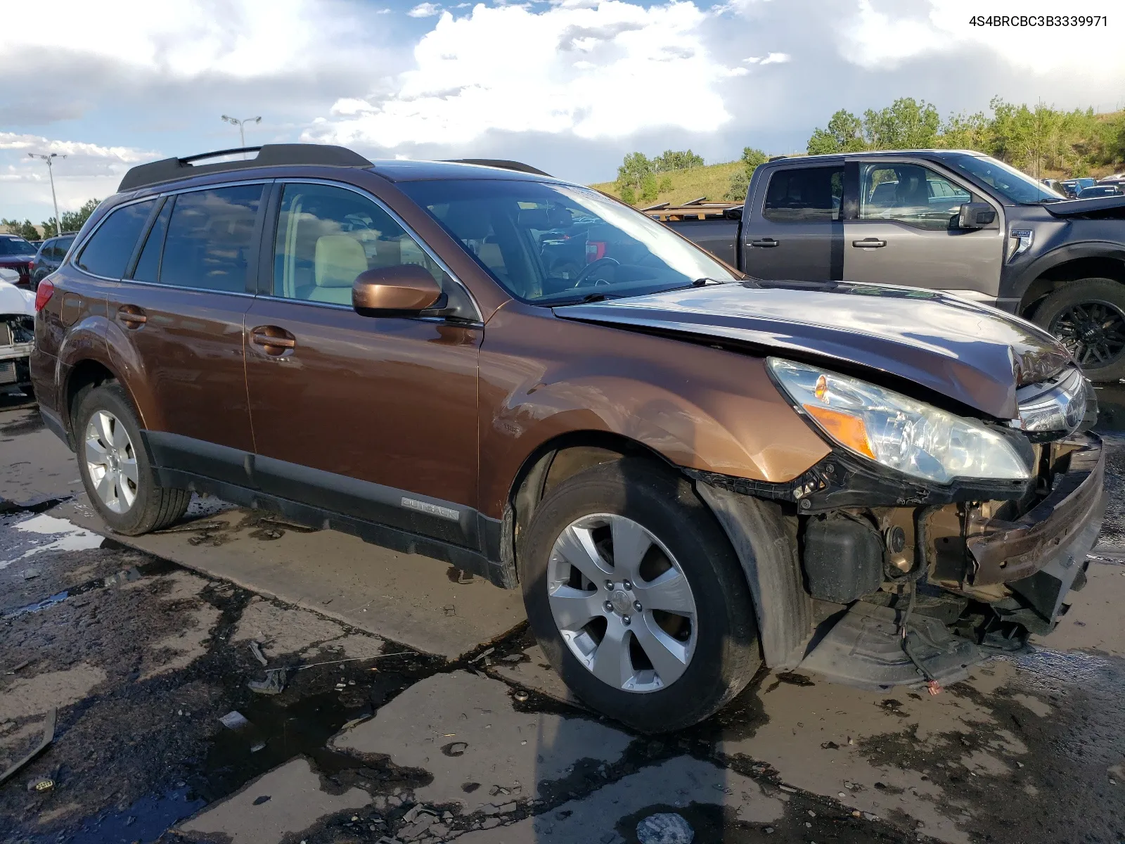 2011 Subaru Outback 2.5I Premium VIN: 4S4BRCBC3B3339971 Lot: 68367624