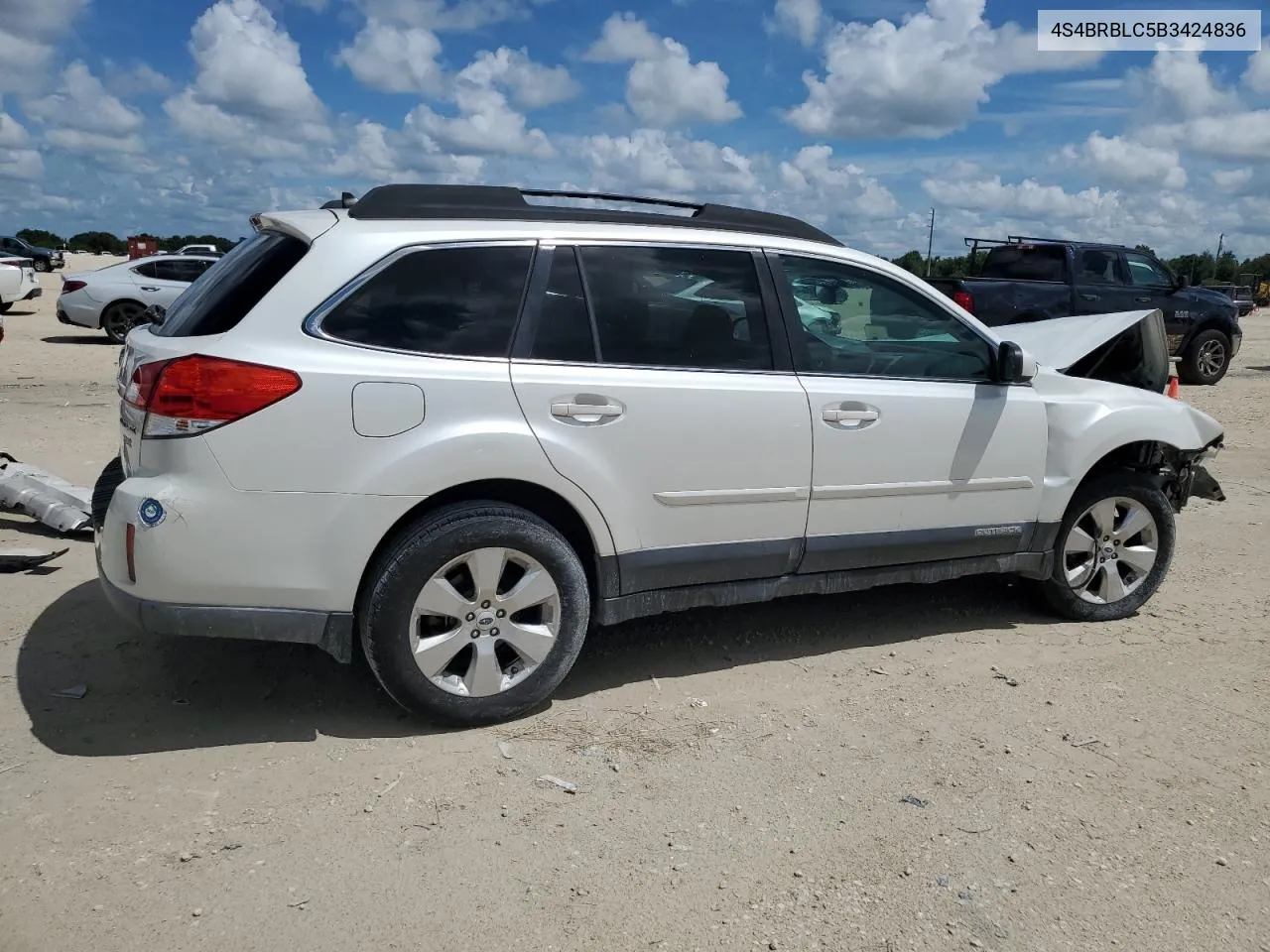 2011 Subaru Outback 2.5I Limited VIN: 4S4BRBLC5B3424836 Lot: 68914864