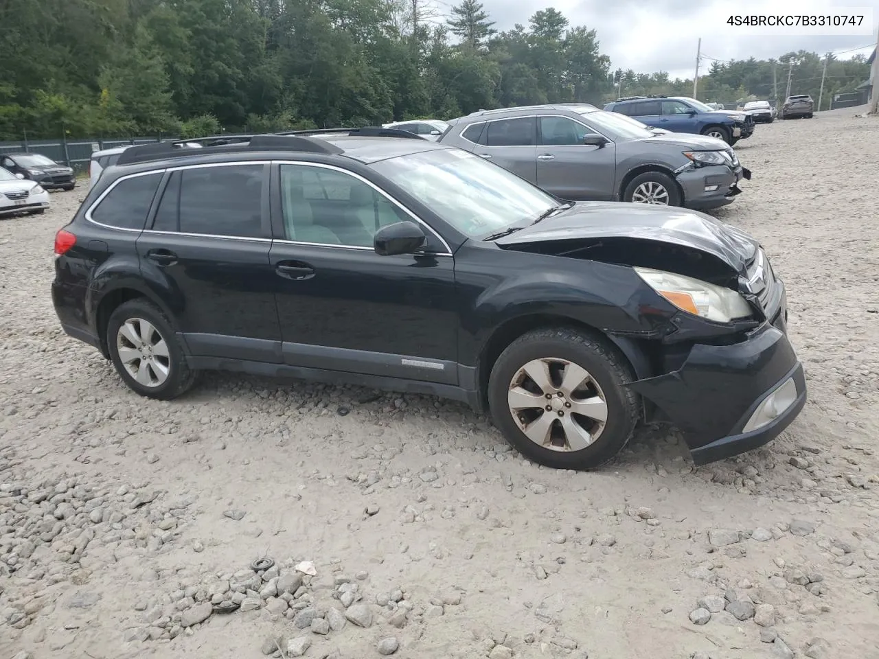 2011 Subaru Outback 2.5I Limited VIN: 4S4BRCKC7B3310747 Lot: 69937444