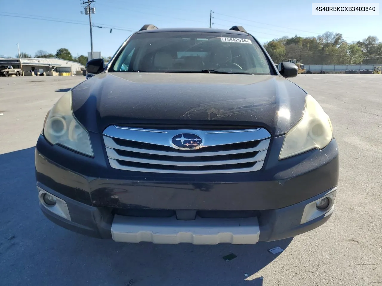 2011 Subaru Outback 2.5I Limited VIN: 4S4BRBKCXB3403840 Lot: 75442634