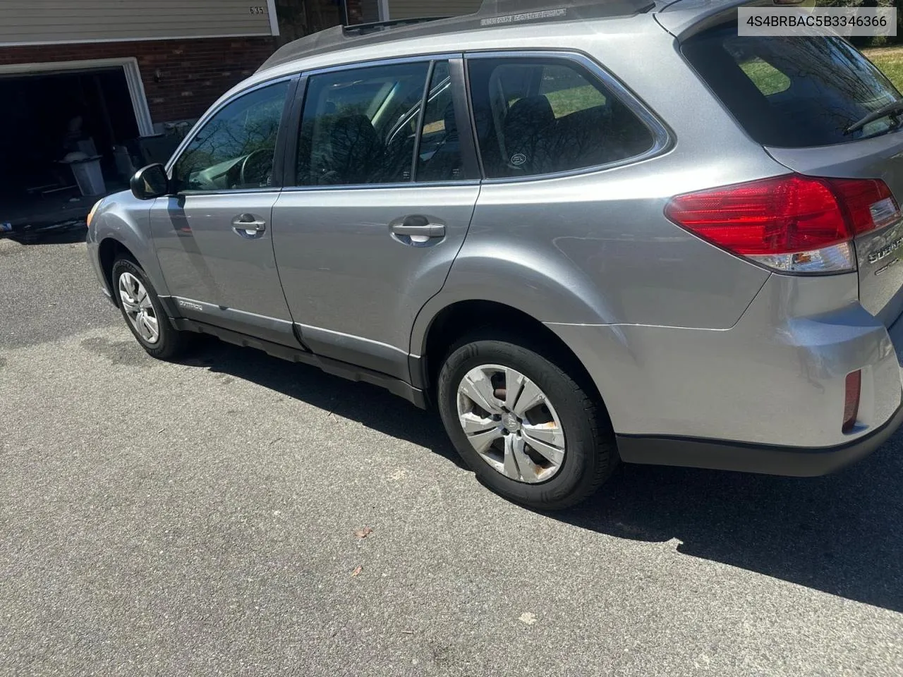 2011 Subaru Outback 2.5I VIN: 4S4BRBAC5B3346366 Lot: 79456494